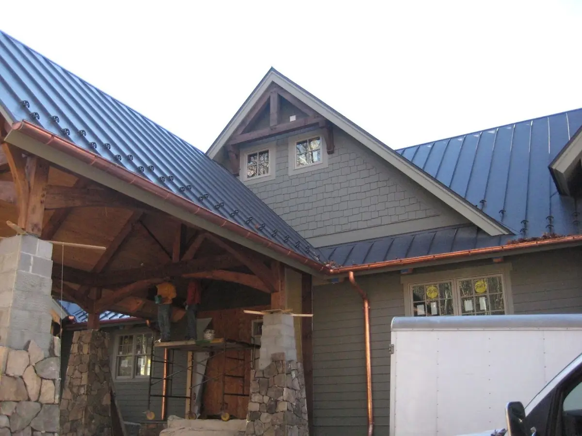 Craftsman Roofing team delivering quality roofing work in T.O. Smith